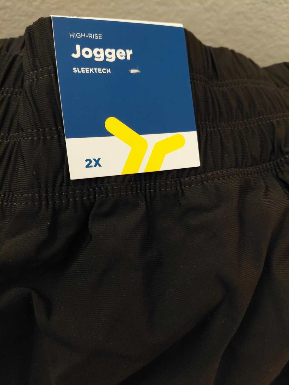 Old Navy Sleektech Black High-Rise Jogger Shorts